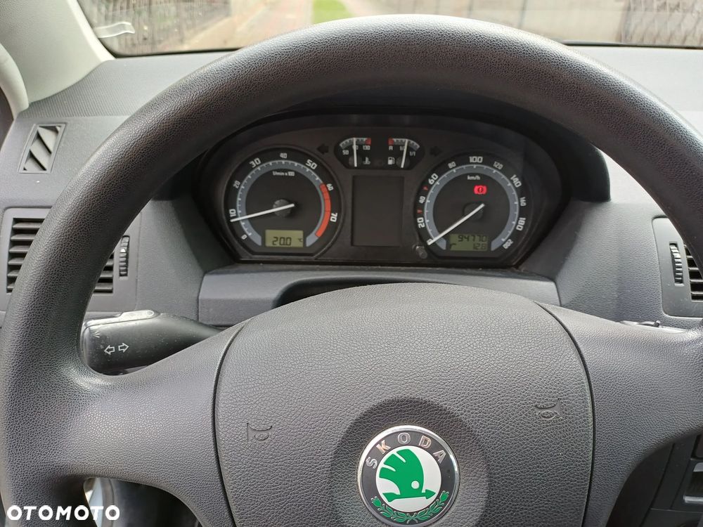 Skoda Fabia 1.2 HTP Ambiente - 5