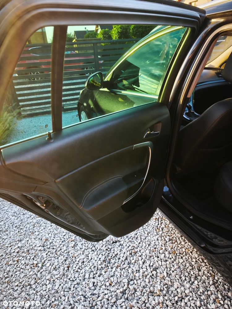 Opel Insignia - 13