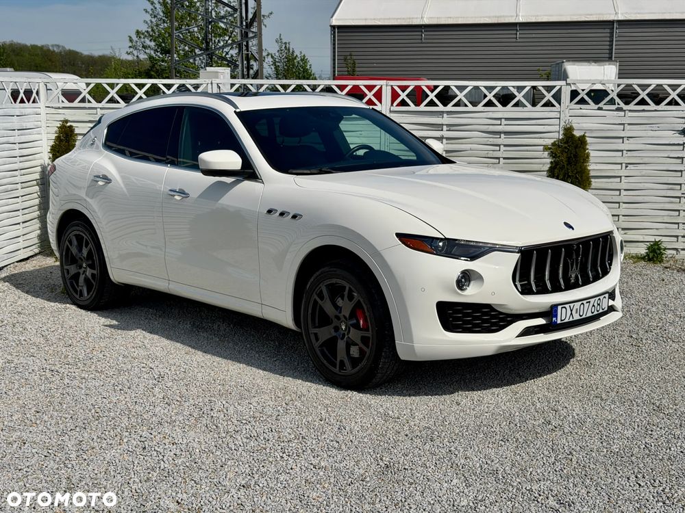 Maserati Levante S Q4 - 4