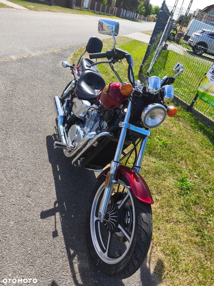 Honda Shadow - 4