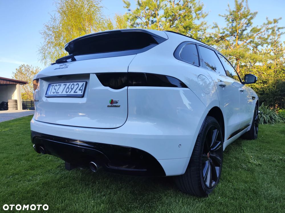 Jaguar F-Pace S AWD - 7