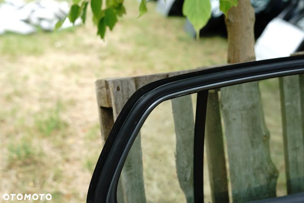 Drzwi tył tylne lewe VW Golf V 5d HB LA7T - 8