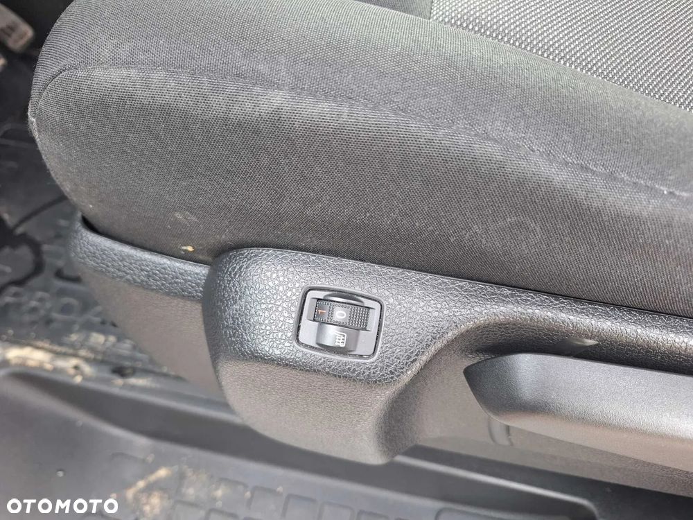 Toyota PROACE LONG 9 osób 2.0 145KM ASO serwisowana - 13