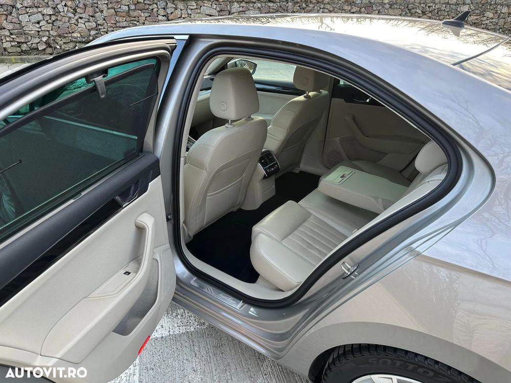 Skoda Superb 2.0 TDI DSG L&K - 34