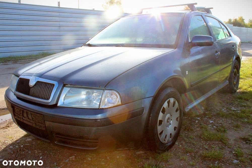 Skoda Octavia I 1U 2005 1.9TDI ALH Sedan (MASKA, ZDERZAK, LAMPA, BŁOTNIK, DRZWI, SZYBA, FOTEL) - 3