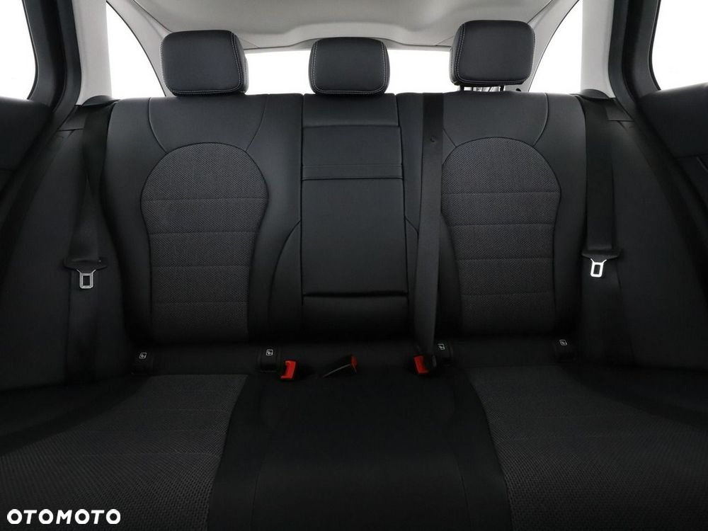 Mercedes-Benz Klasa C 300 de 9G-TRONIC Avantgarde - 20