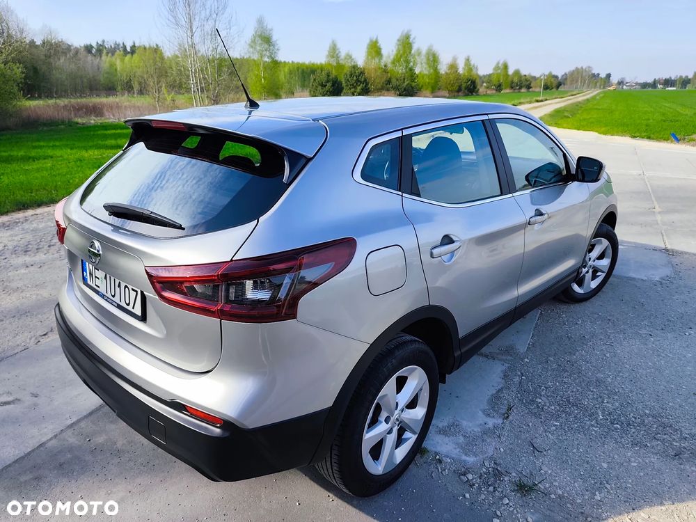 Nissan Qashqai 1.3 DIG-T Acenta EU6d - 10