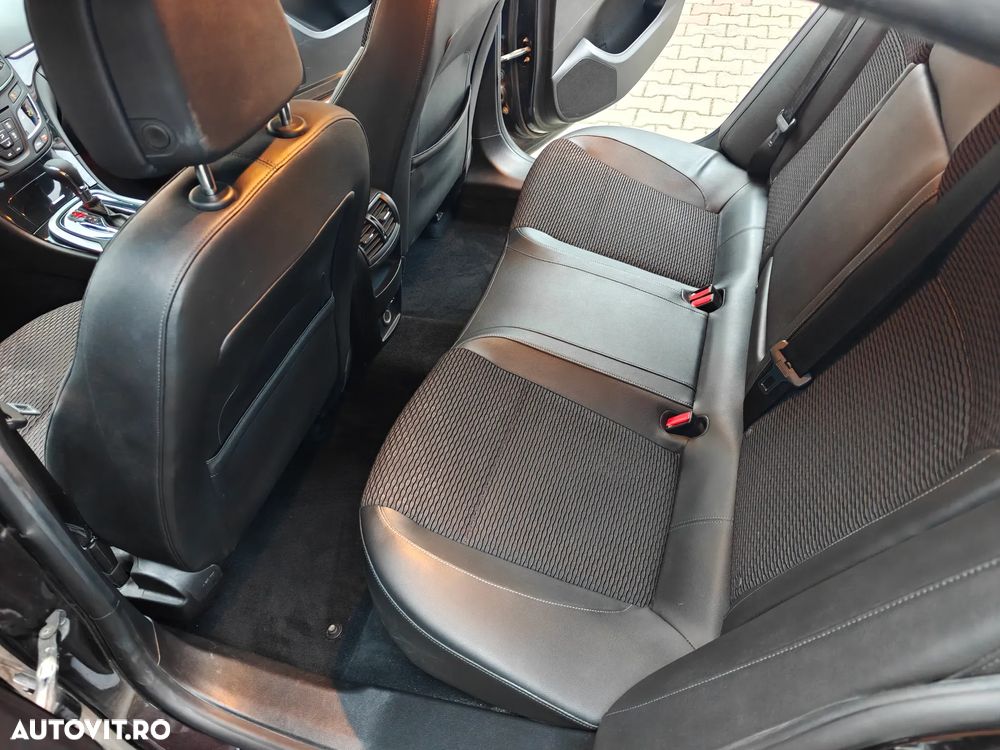 Opel Insignia 2.0 CDTI ECOTEC Drive Aut. - 8