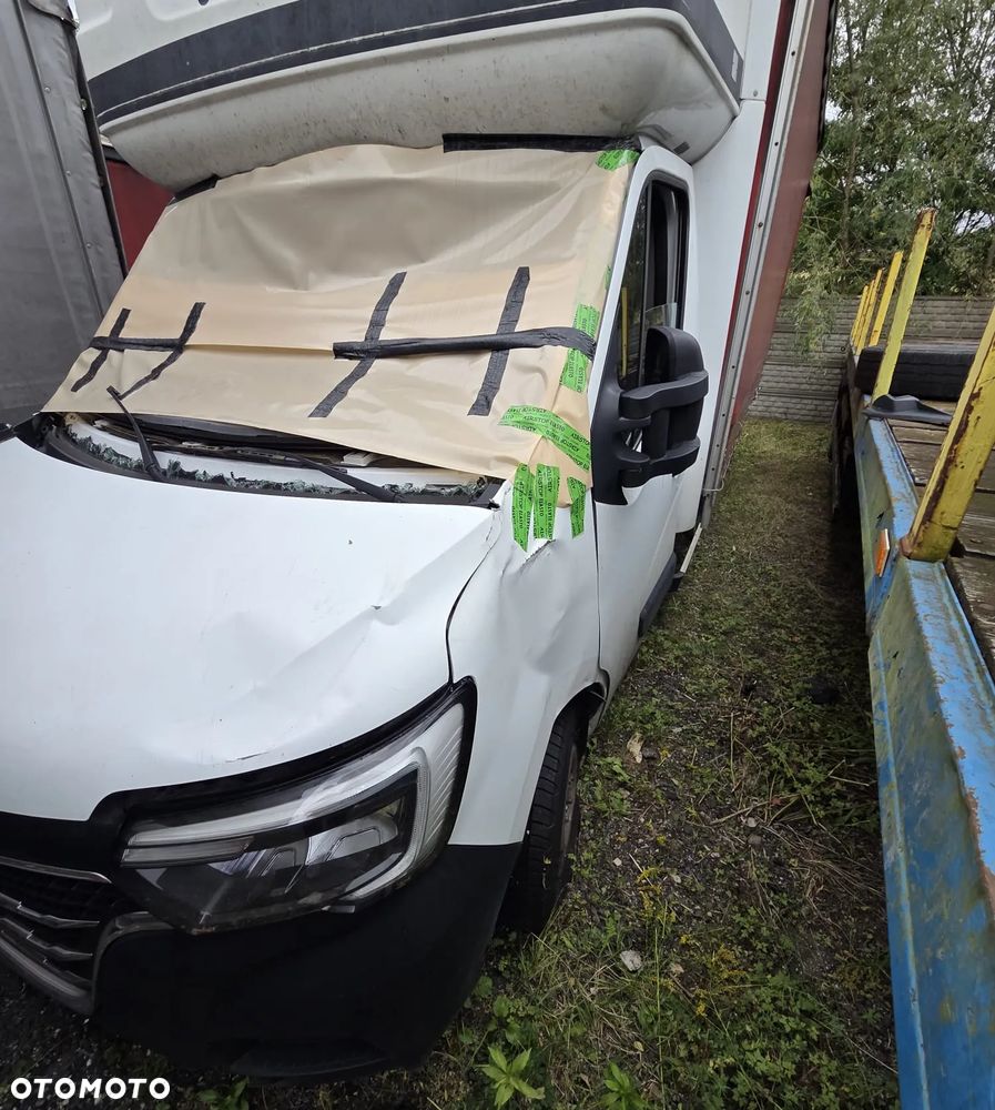 Renault Master - 3
