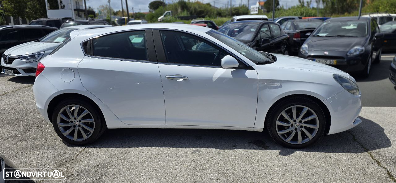 Alfa Romeo Giulietta 1.6 JTDm Sport J18 - 27