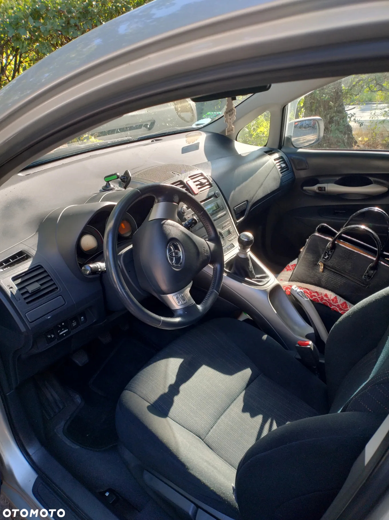 Toyota Auris 1.33 VVT-i - 7