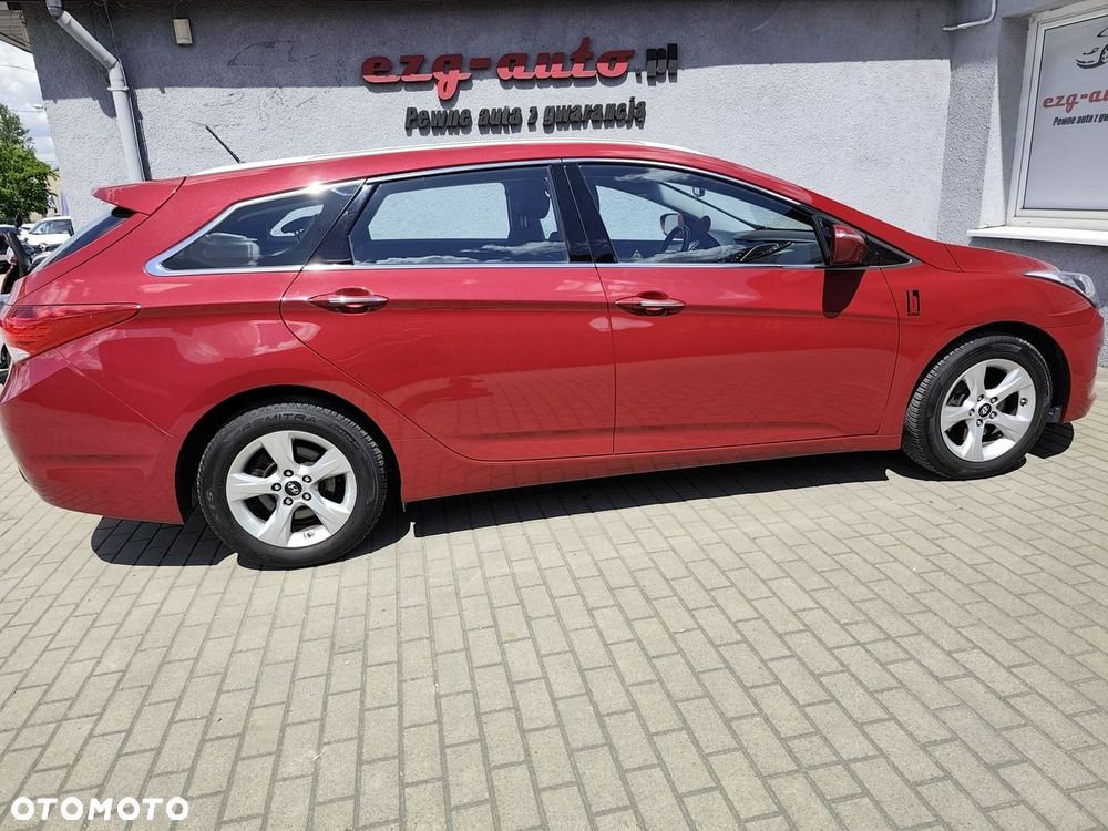 Hyundai i40 i40cw 1.7 CRDi Fifa World Cup Edition - 8