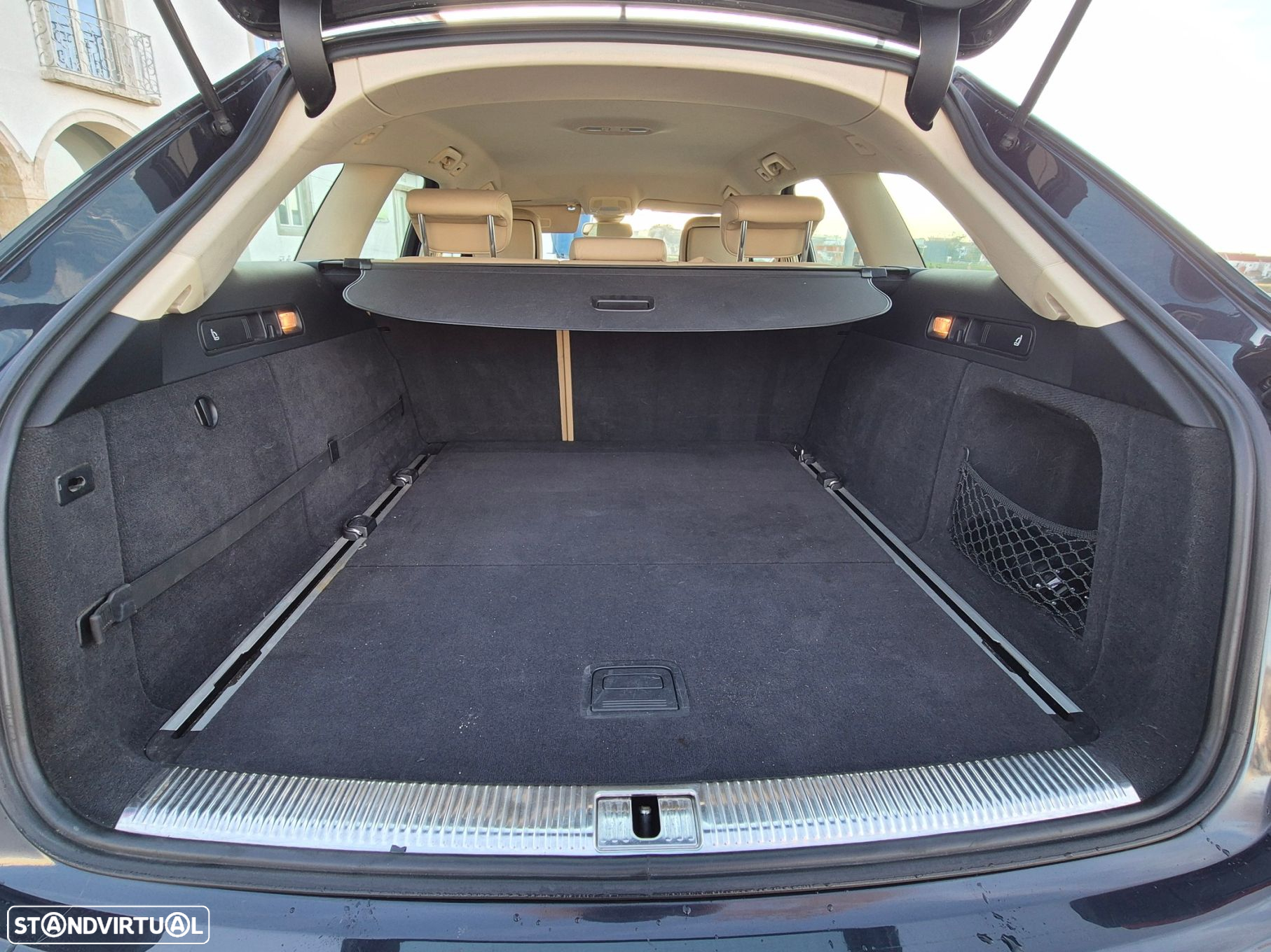 Audi A6 Allroad - 33