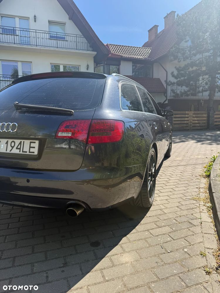 Audi A6 Avant 4.2 quattro tiptronic - 17