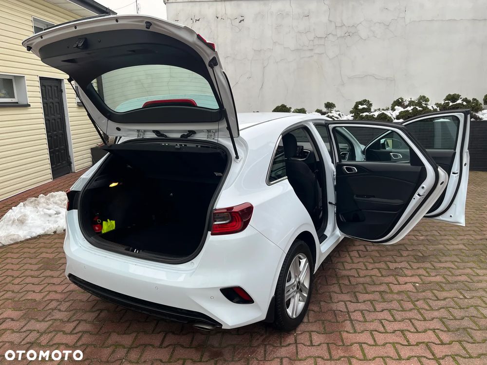 Kia Ceed 1.0 T-GDI M - 27