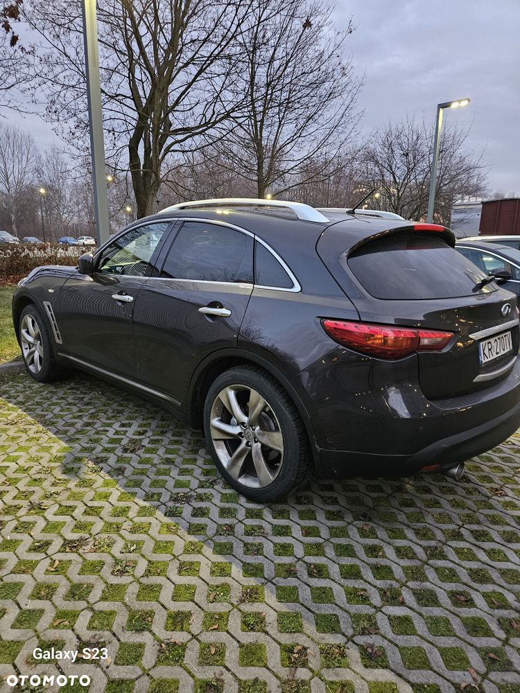 Infiniti FX FX30d S Premium - 6