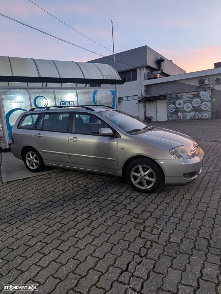 Toyota Corolla SW 1.4 Sol - 3