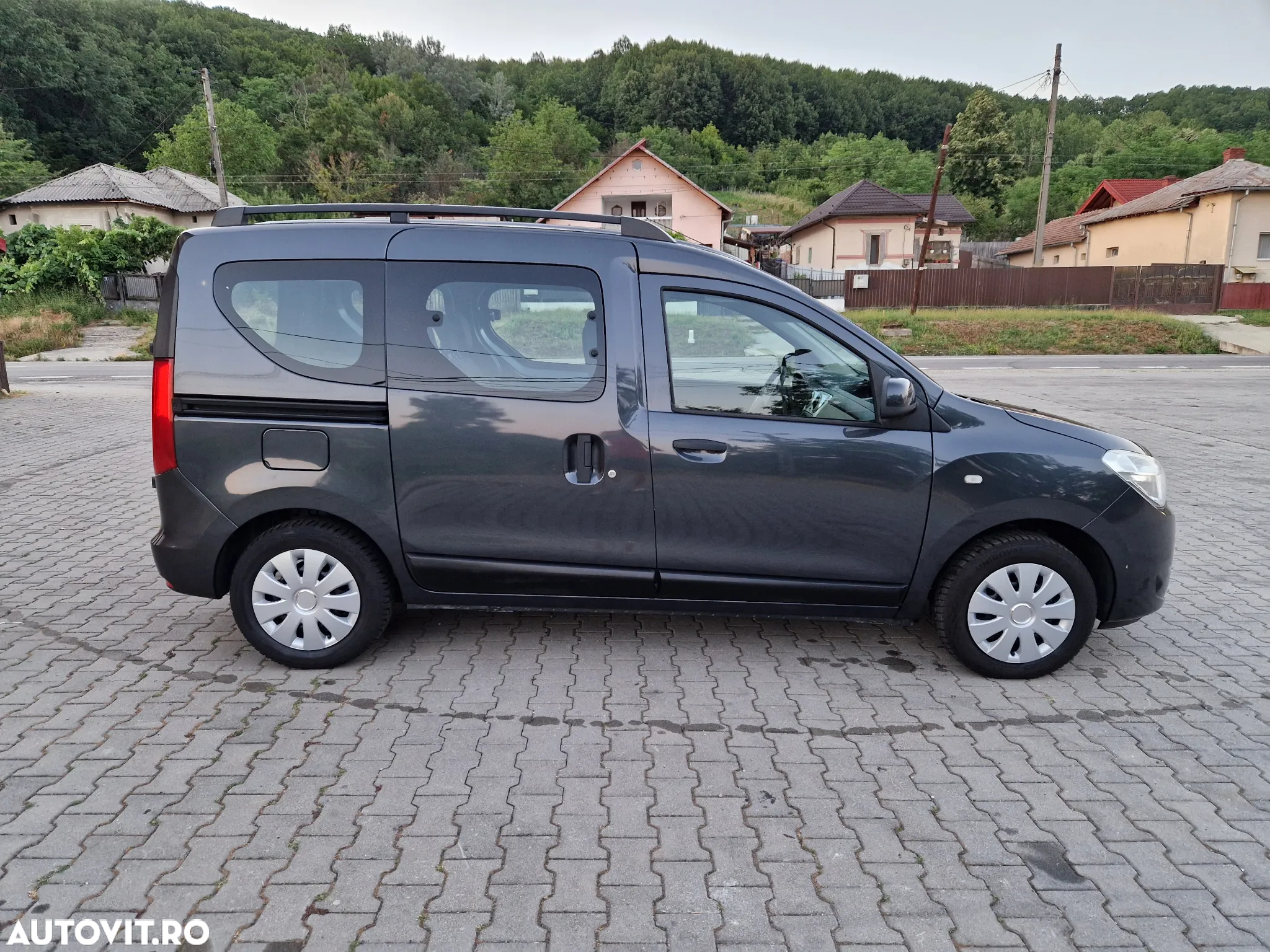 Dacia Dokker 1.5 dCi 90 CP Laureate - 3