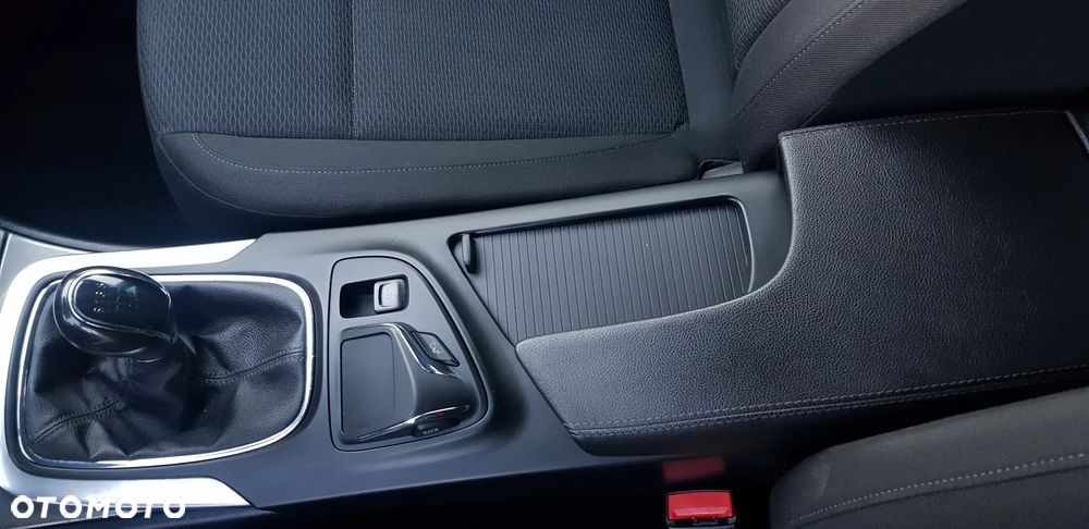 Opel Insignia 2.0 CDTI EcoFLEX S&S - 30