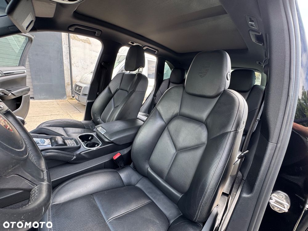 Porsche Cayenne S Tiptronic S - 17