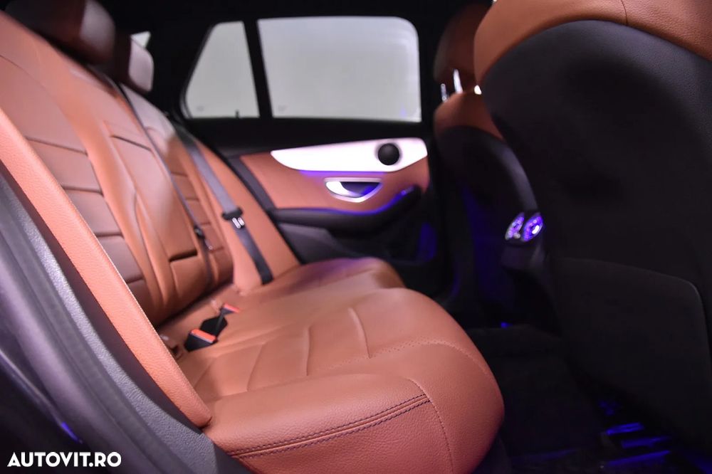 Mercedes-Benz C - 14