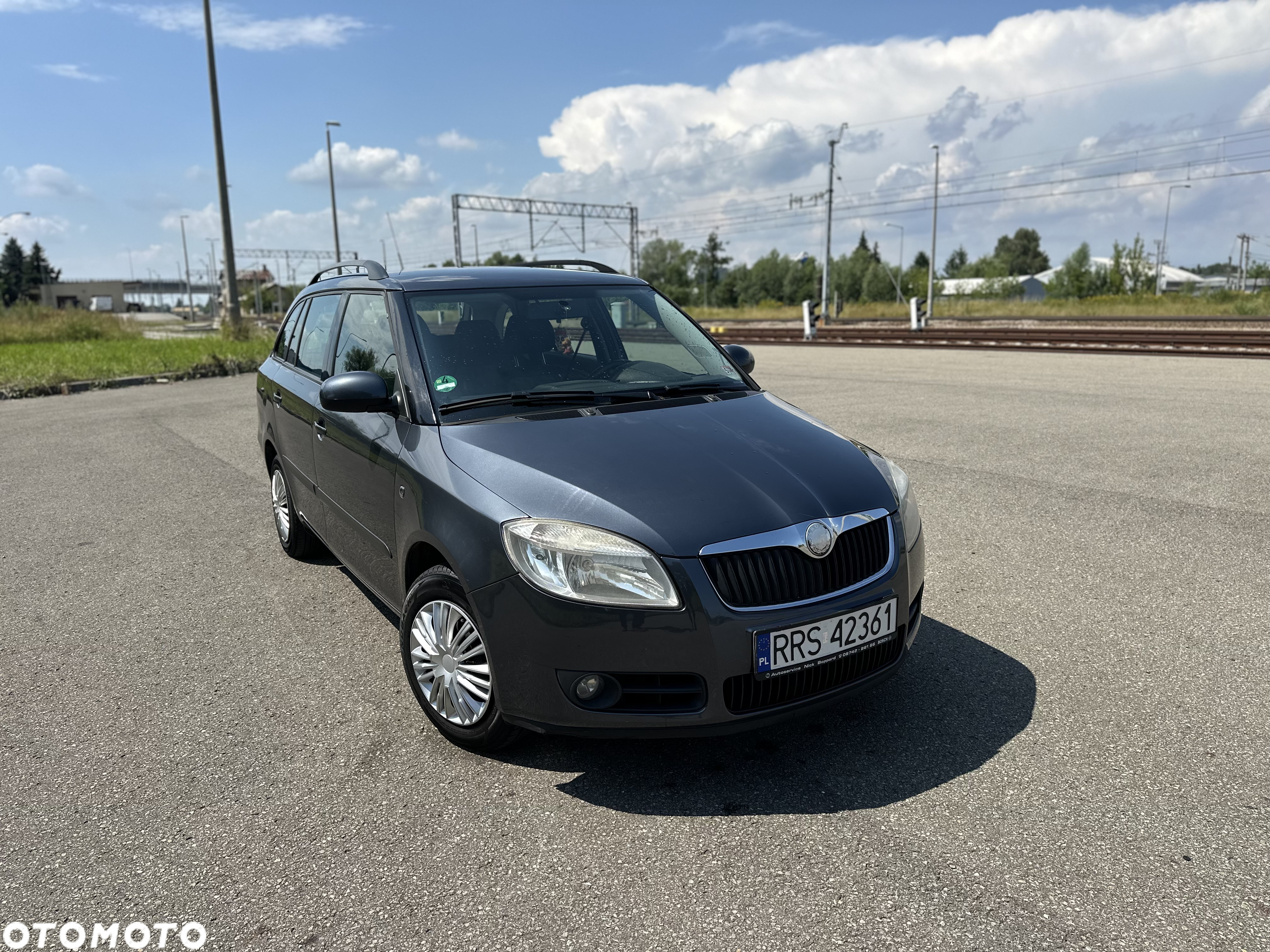 Skoda Fabia 1.4 16V Comfort - 5