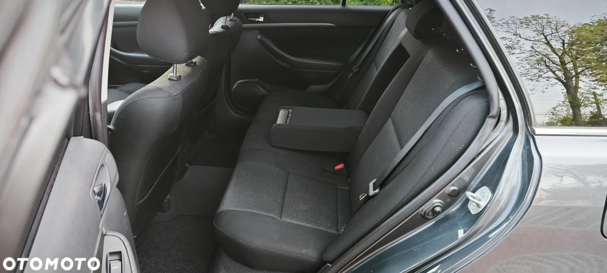 Toyota Avensis 2.2 D-4D Sol Plus - 20