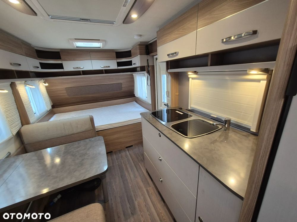Burstner 530 tk 2019r - 9
