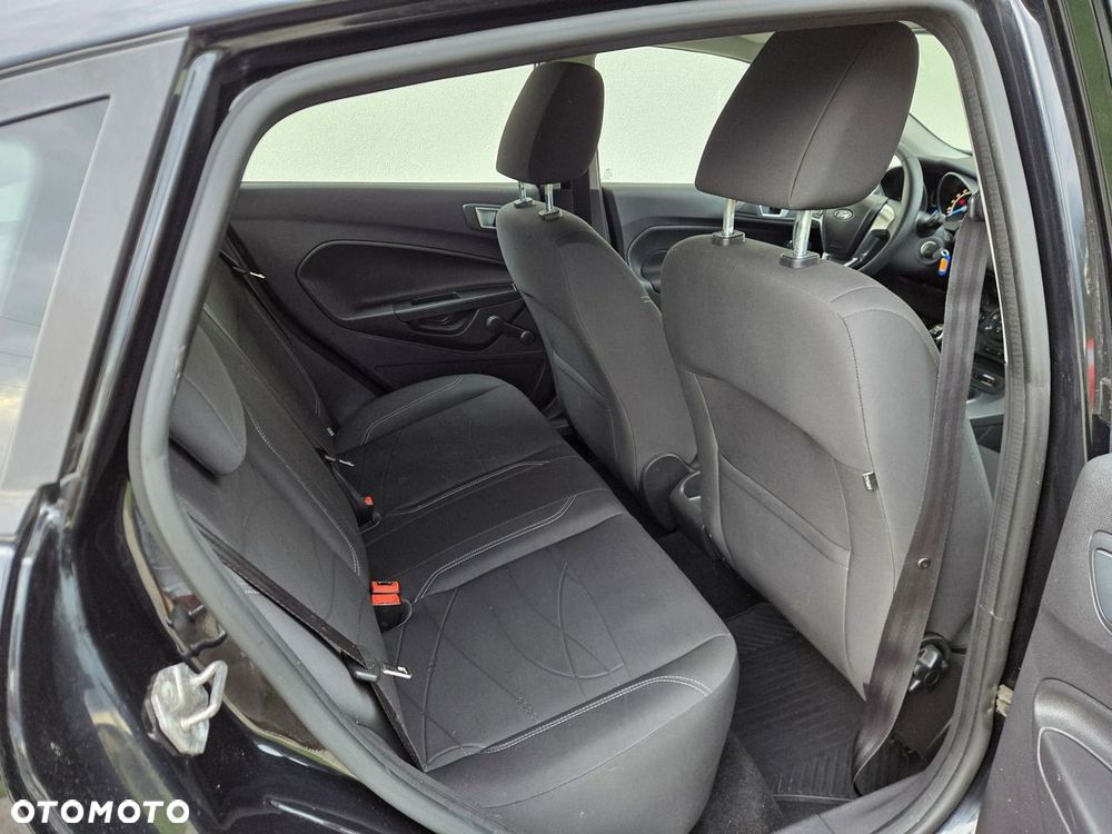 Ford Fiesta - 13