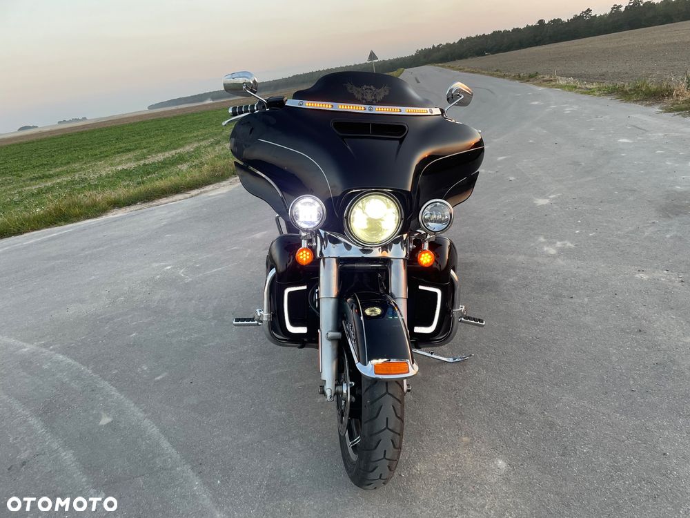 Harley-Davidson Touring Ultra Limited - 11
