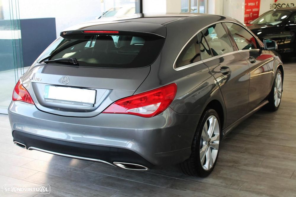 Mercedes-Benz CLA 180 d Shooting Brake Urban Aut. - 10
