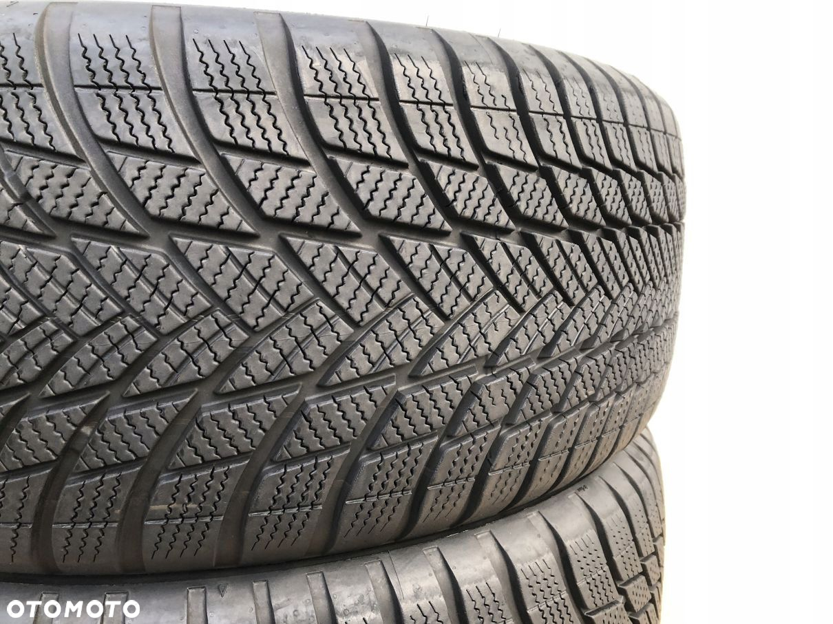 OPONY 235/55/18 100H BRIDGESTONE BLIZZAK LM001 - 2