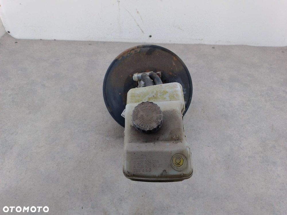 SERWO HAMULCOWE MERCEDES-BENZ VITO W639 A0014300108 0204024701  BOSCH 2.2 - 5