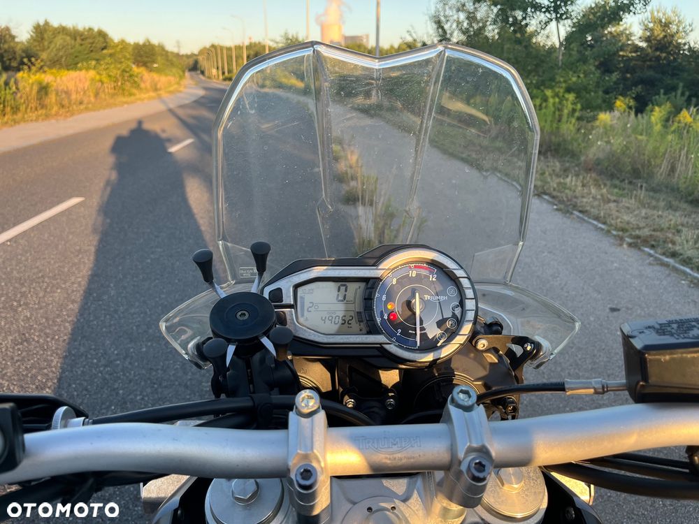Triumph Tiger - 9
