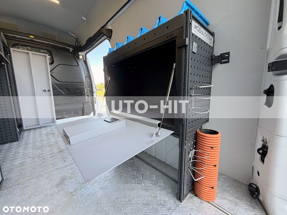Ford Transit - 21