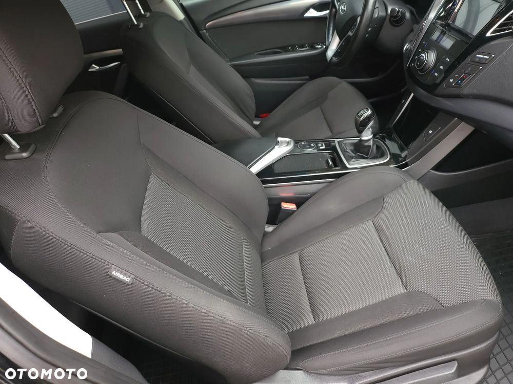 Hyundai i40 1.7 CRDi Comfort + - 9