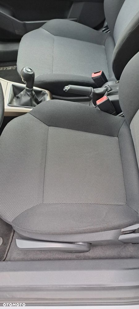Opel Astra 1.6 Edition Sport - 16