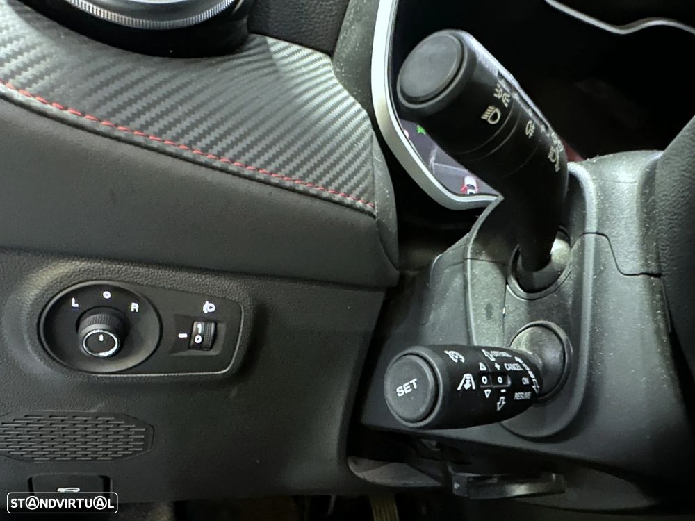 MG ZS Standard Luxury - 35