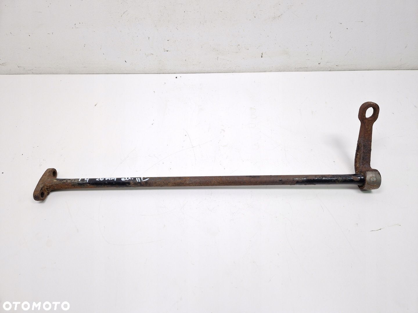 VW T4 91-03 DRĄŻEK SKRĘTNY LEWY PRZOD 26mm - 1
