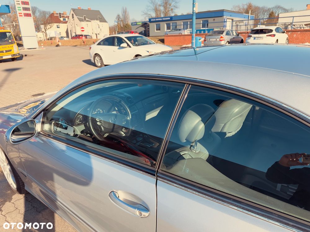 Mercedes-Benz CLK 320 CDI 7G-TRONIC Elegance - 5