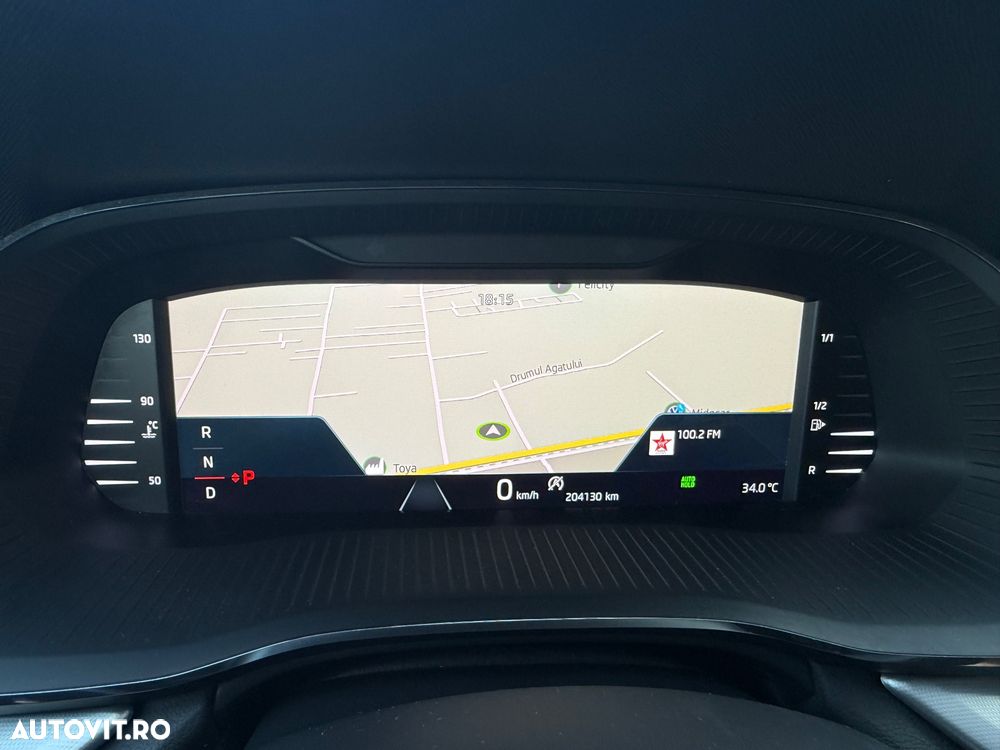 Skoda Octavia 2.0 TDI DSG Style - 3