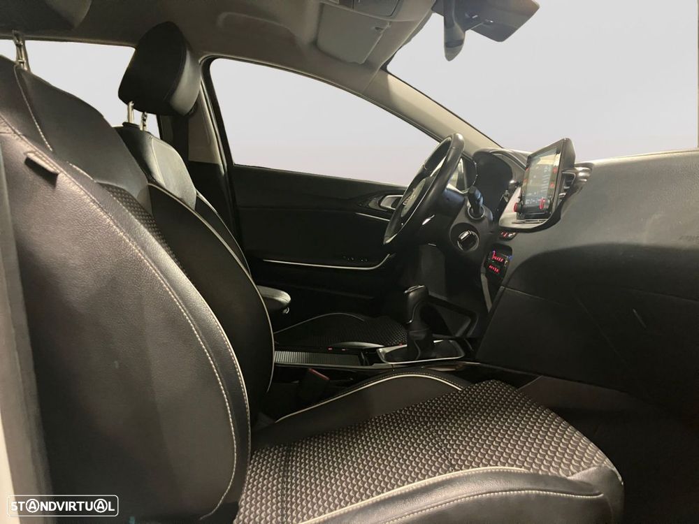 Kia Ceed SW 1.0 T-GDI Sport - 15