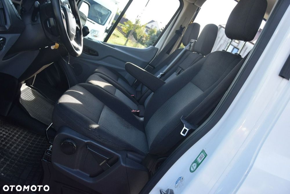 Ford Transit - 39