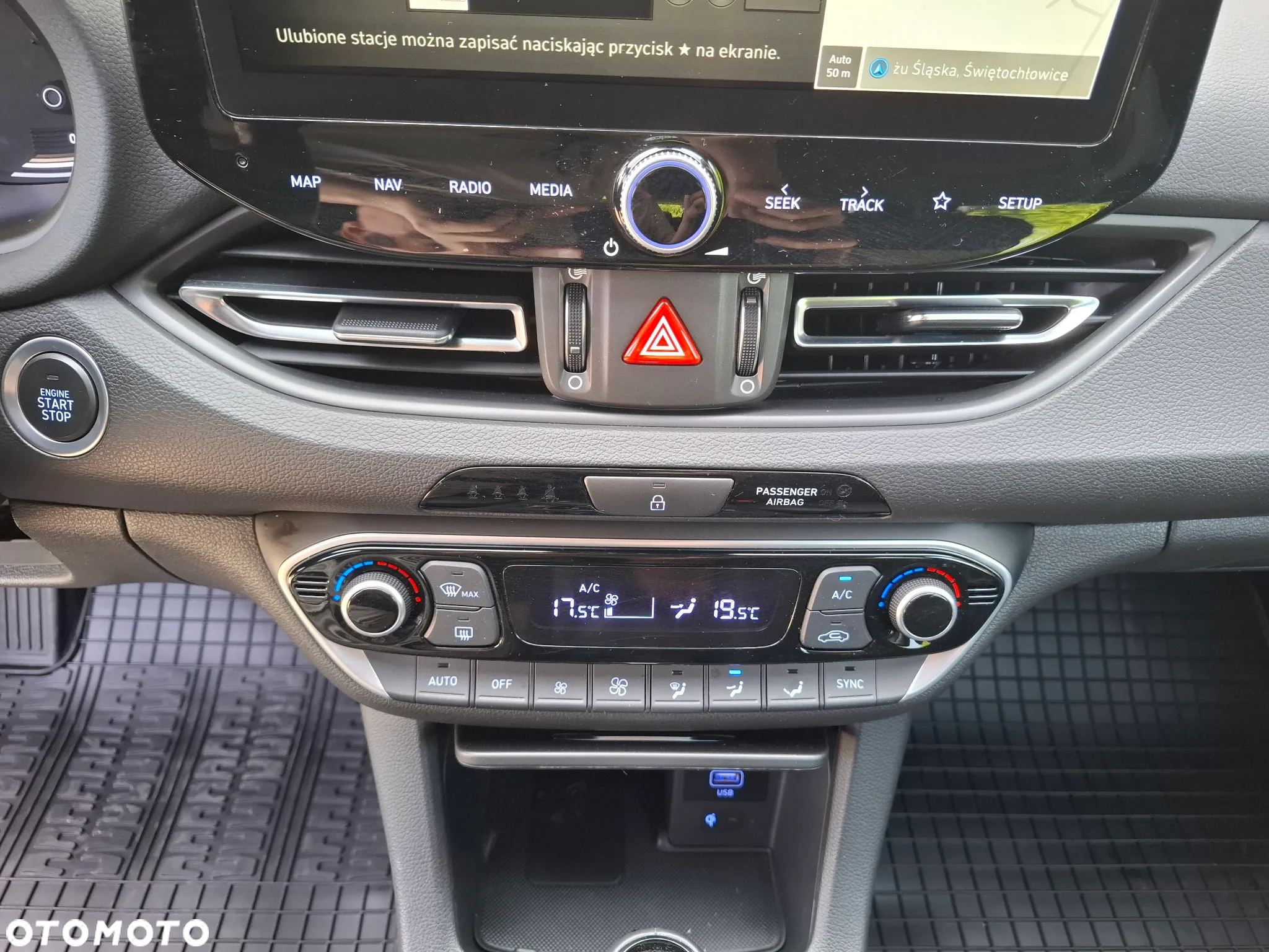 Hyundai i30 1.5 T-GDI 48V-Hybrid DCT Intro - 28