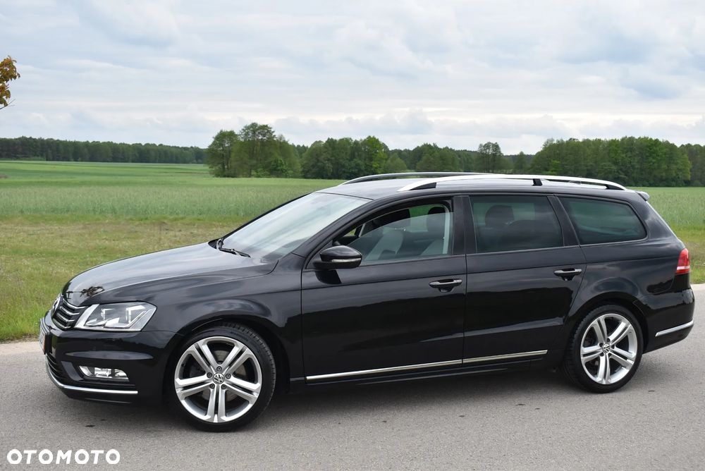 Volkswagen Passat 2.0 TDI BlueMotion Technology R-Line - 4