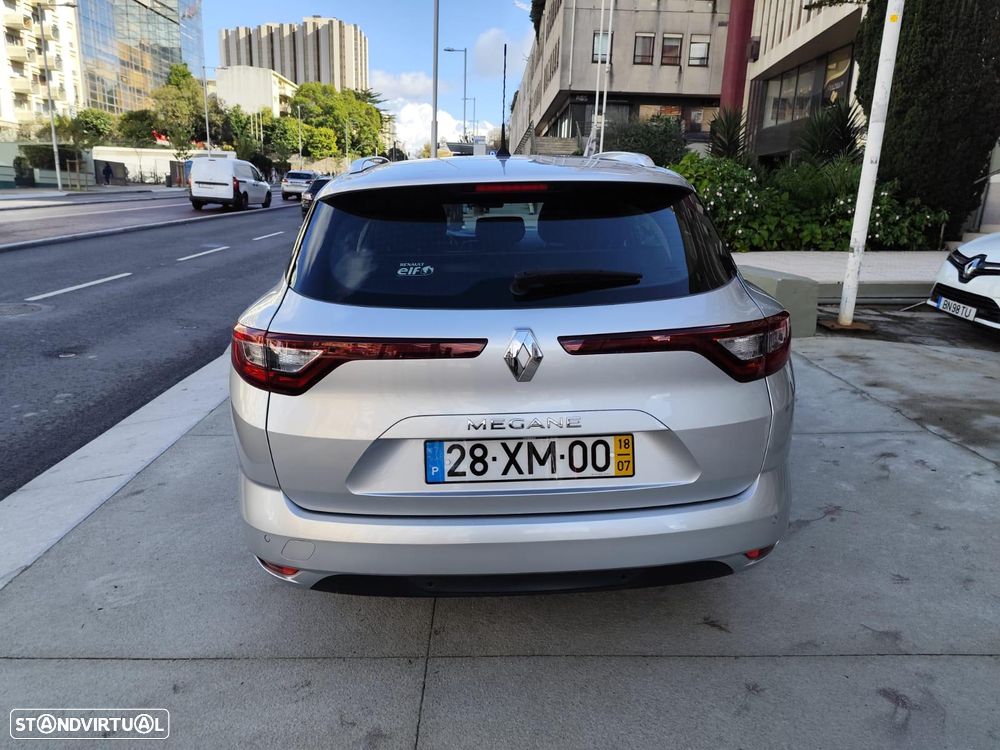 Renault Mégane Sport Tourer ENERGY dCi 110 EDC BUSINESS - 3