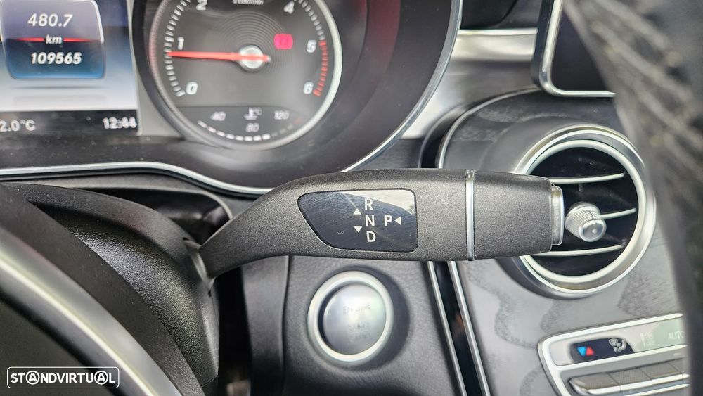 Mercedes-Benz C 220 d Cabrio 9G-Tronic AMG Line Plus - 19