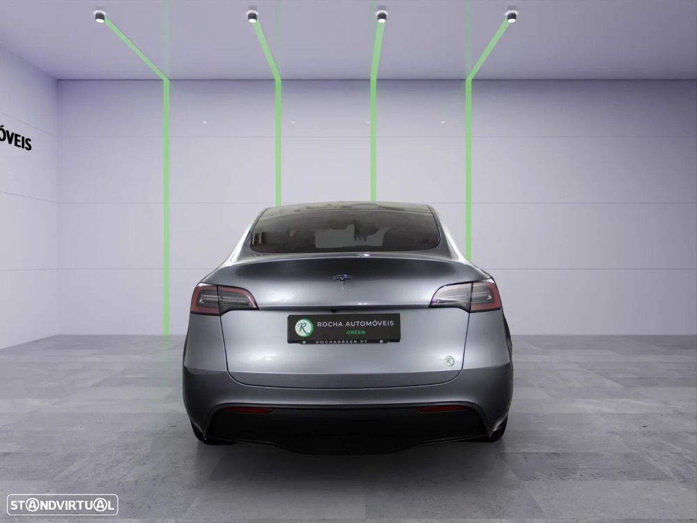 Tesla Model Y Standard - 5