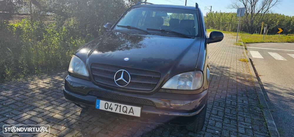 Mercedes-Benz ML 270 CDI Special Edition - 4