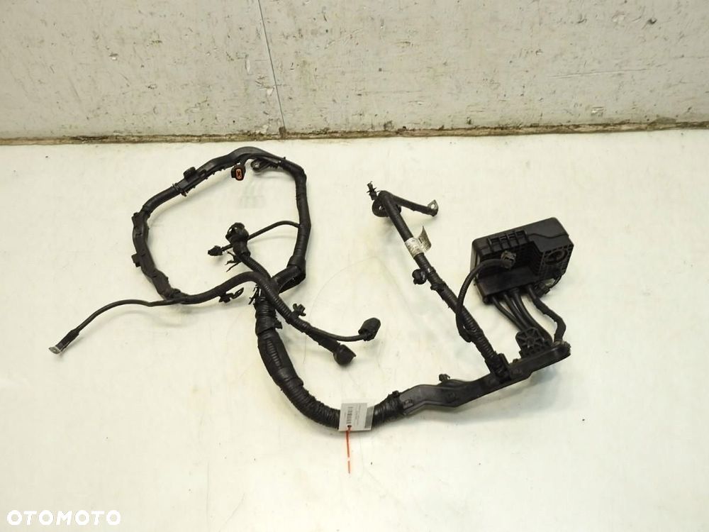 WIĄZKA INSTALACJA ALTERNATORA ROZRUSZNIKA HYUNDAI I40 1.7 CRDI 918503Z030 - 8